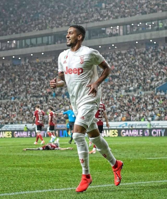 足的物资供 足的物资供