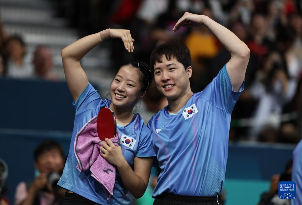 城市道路正 城市道路正